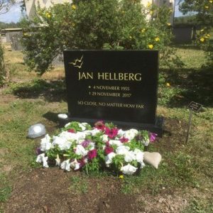 Picture of Installed customer headstone, Deep Night Sky Peaceyard® Alice