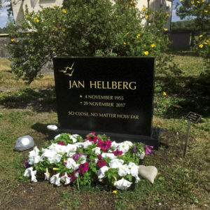 picture of installed peaceyard gravestone, model alice in deep night sky color