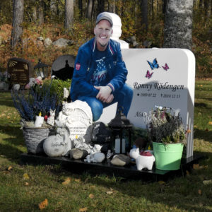picture of installed custom peaceyard gravestone in glacier white material