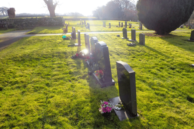 Clean the gravestone - everything you need to think about